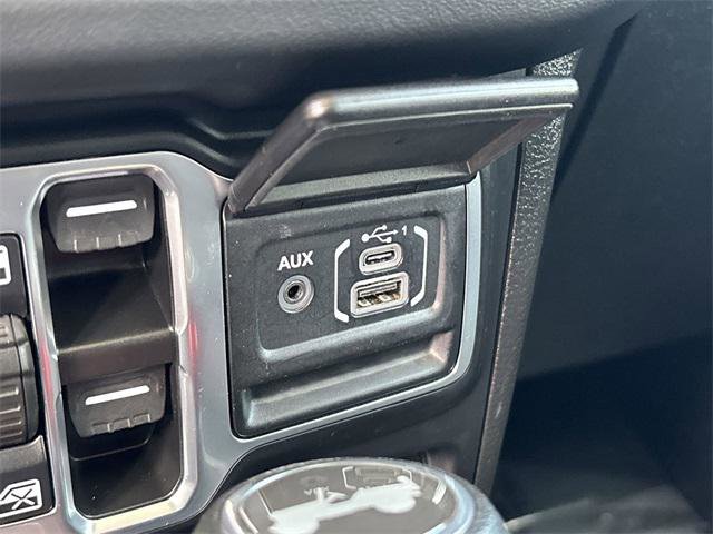 Certified 2024 Jeep Wrangler Unlimited Sahara image 27
