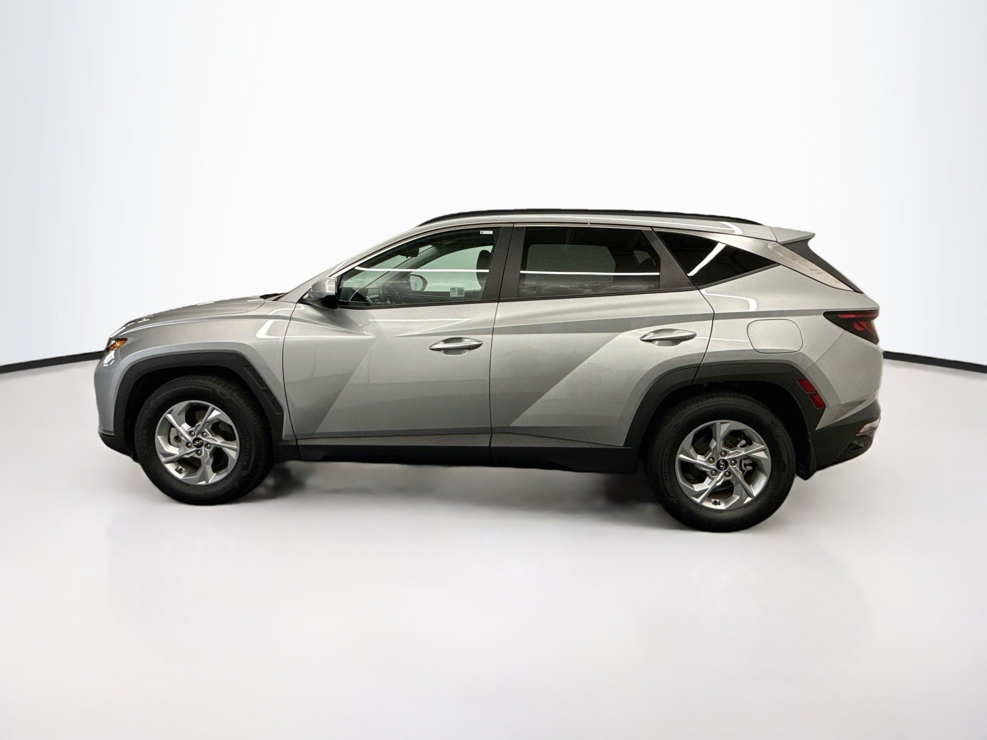 Used 2024 Hyundai Tucson SEL FWD image 4