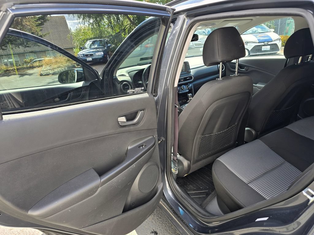 Used 2020 Hyundai Kona SEL AWD/4WD image 9