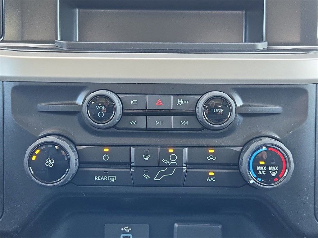 New 2025 Ford F350 XL w/ 360-Degree Camera Package image 21