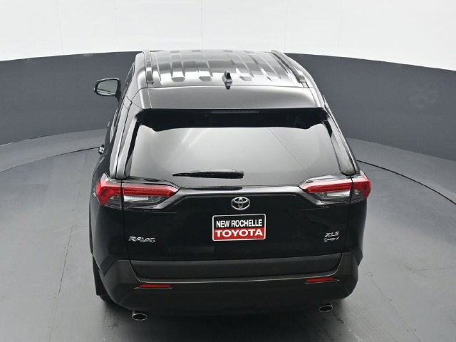 Certified 2025 Toyota RAV4 XLE AWD/4WD image 39
