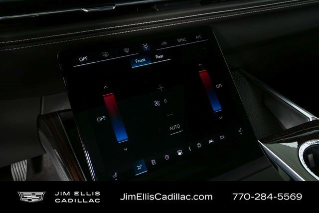 Certified 2026 Cadillac Escalade Luxury AWD/4WD image 15