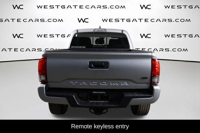 Used 2022 Toyota Tacoma SR5 w/ Technology Package RWD image 4