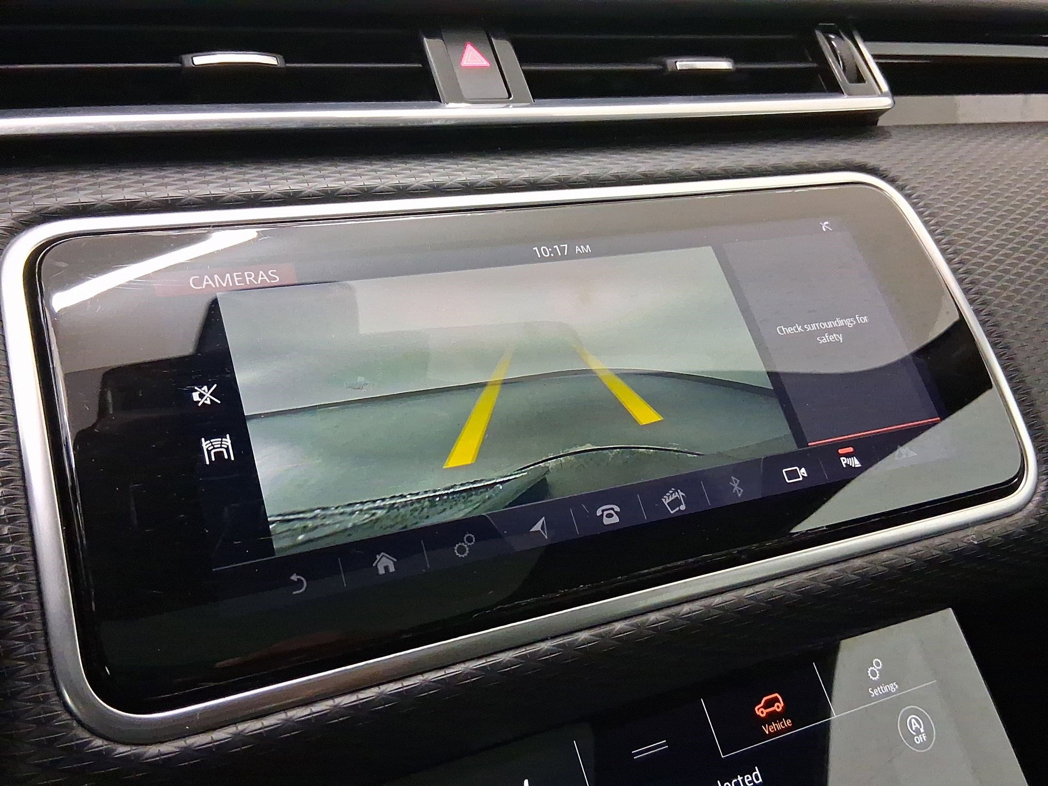 Used 2020 Land Rover Range Rover Velar R-Dynamic S image 26