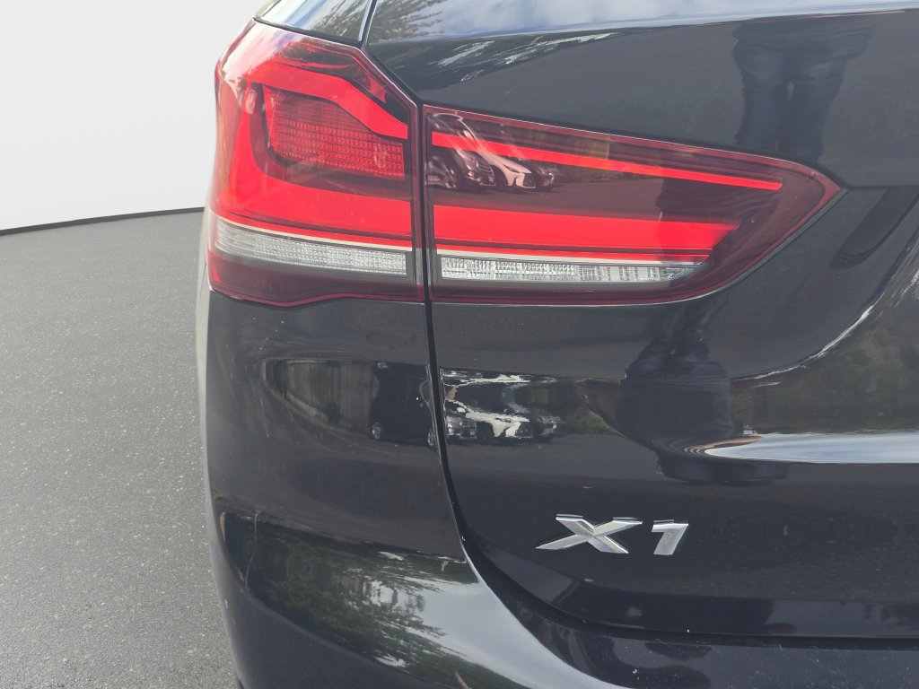 Used 2020 BMW X1 xDrive28i w/ Premium Package AWD/4WD image 37