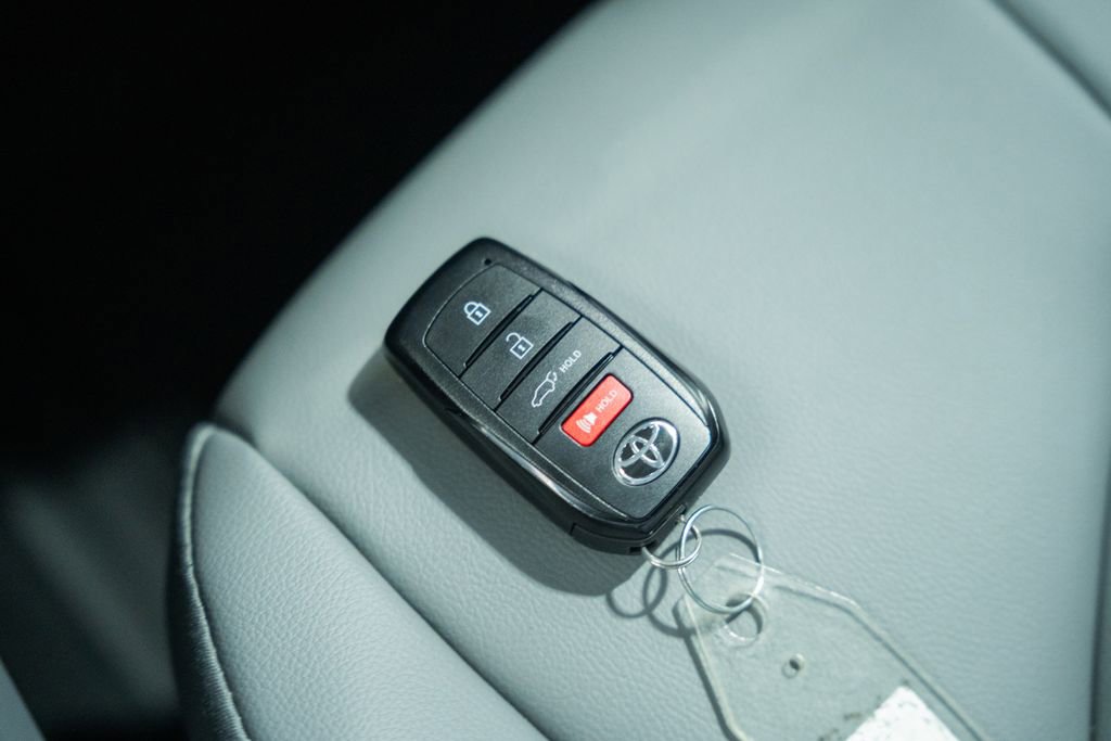 New 2026 Toyota Highlander XLE AWD/4WD image 48