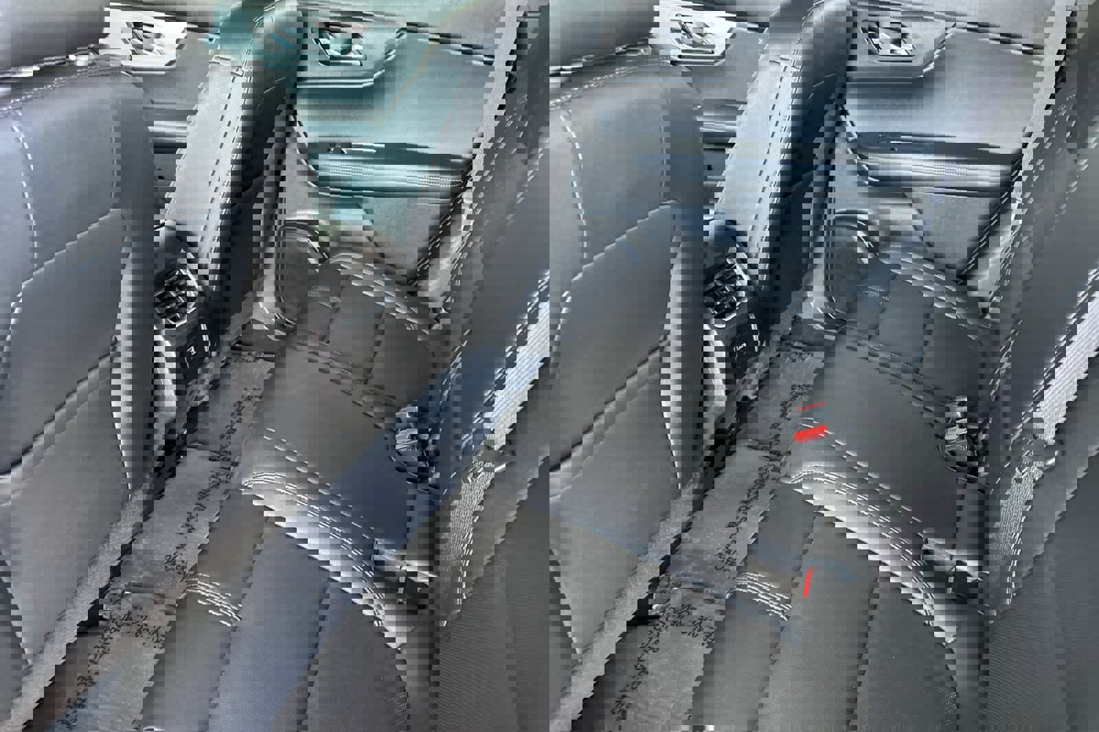 Used 2021 Chevrolet Blazer LT image 4