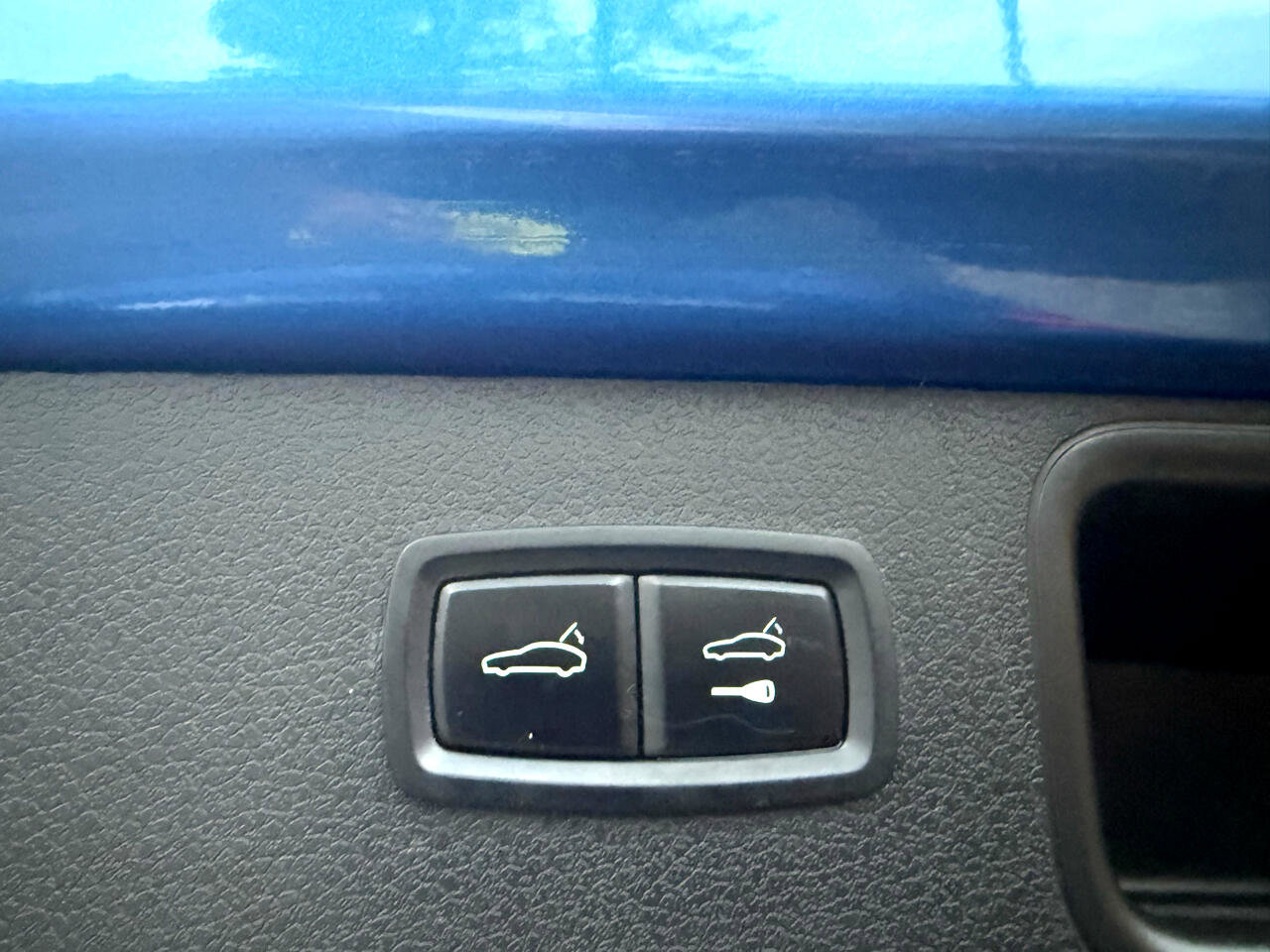 Used 2018 Porsche Macan image 20