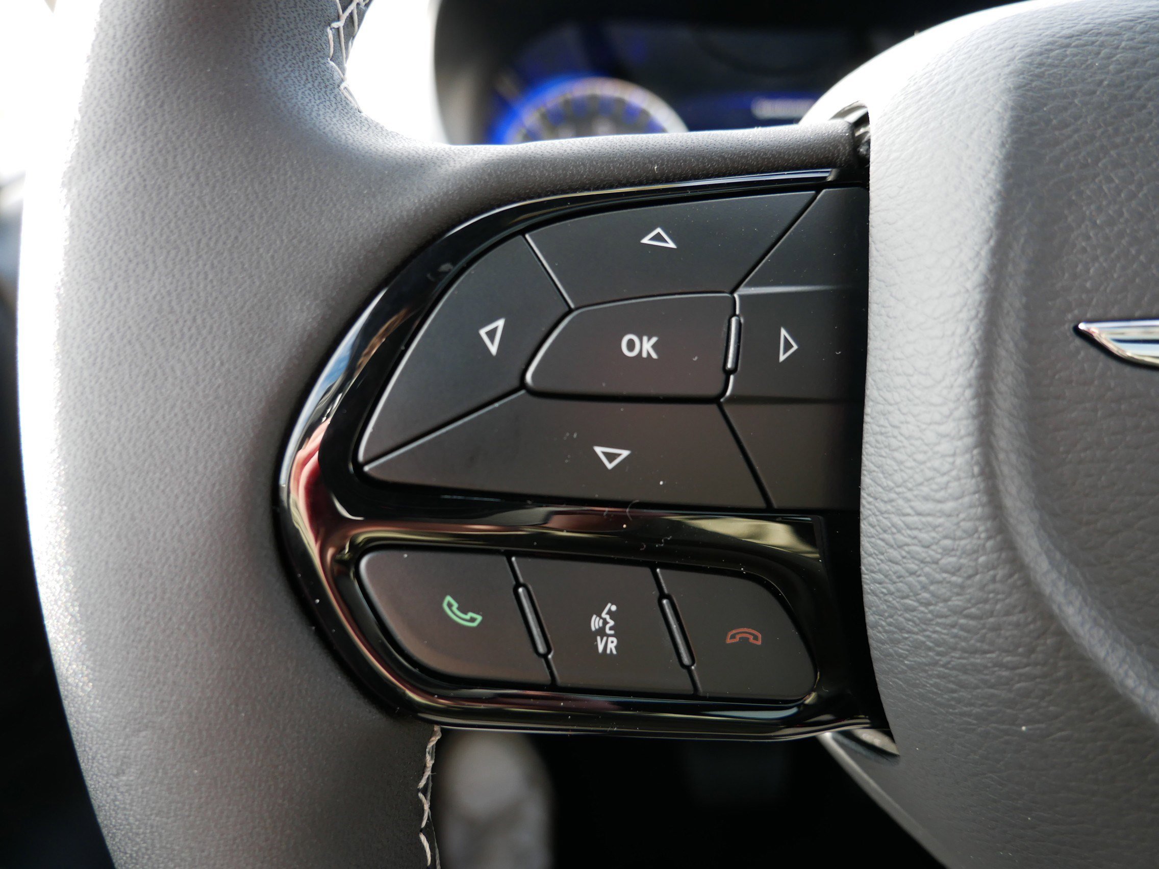 New 2026 Chrysler Pacifica Limited w/ S Appearance Package image 18