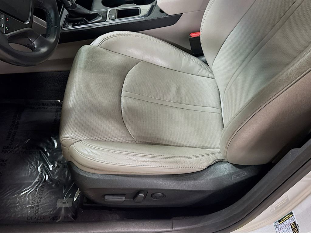 Used 2017 Hyundai Sonata Limited image 22