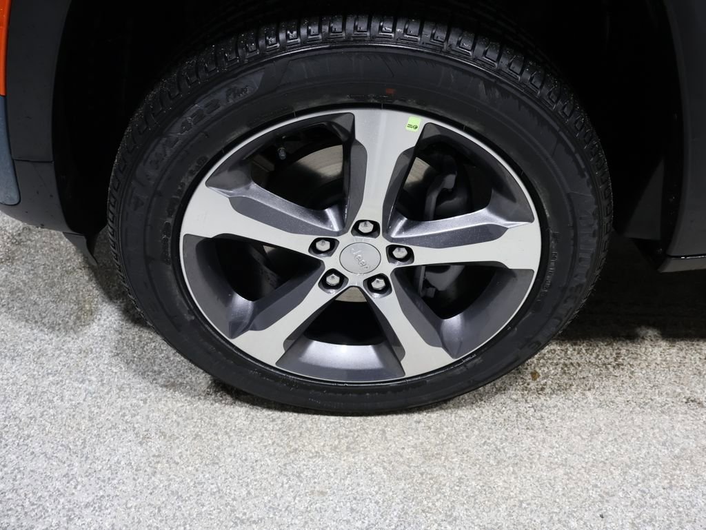 New 2026 Jeep Grand Cherokee Limited image 7