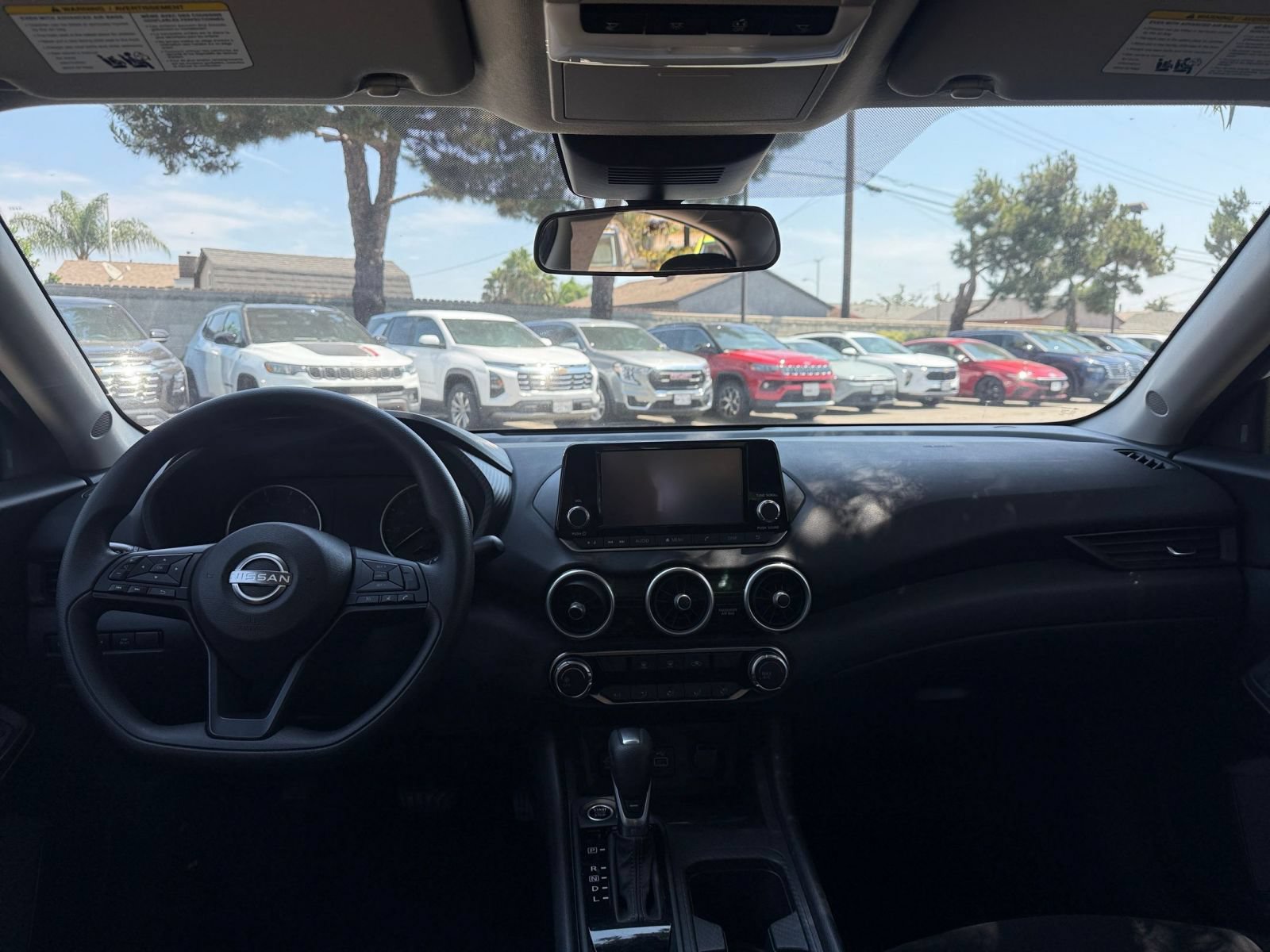Used 2025 Nissan Sentra S FWD image 30