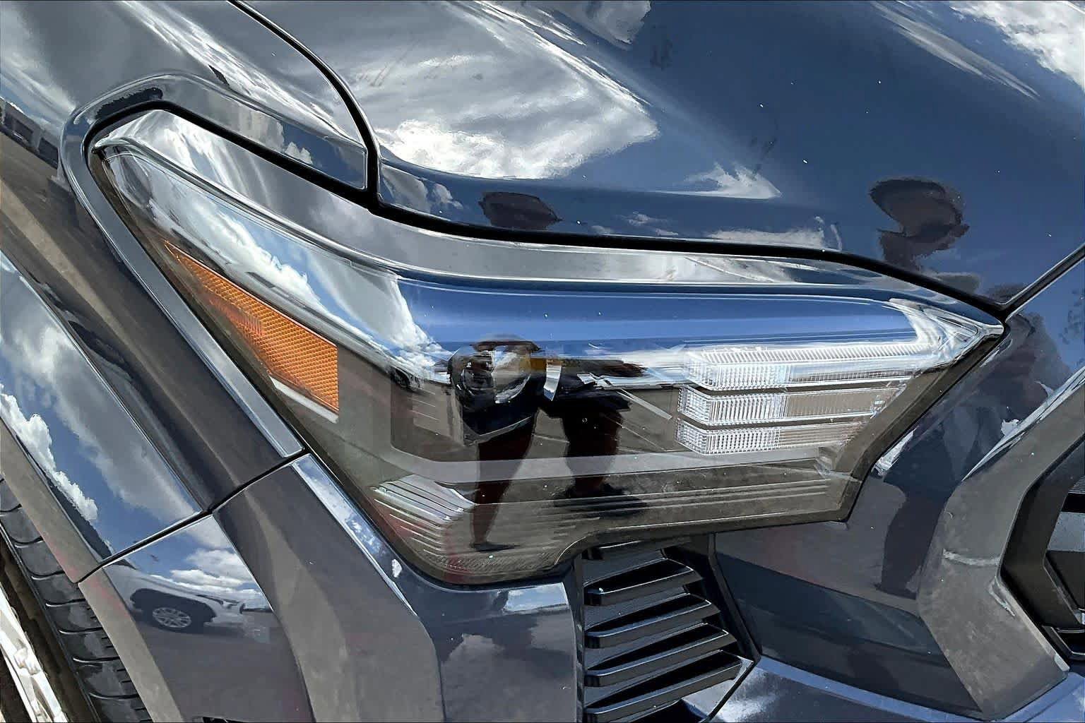 Certified 2025 Toyota Tacoma SR5 RWD image 28