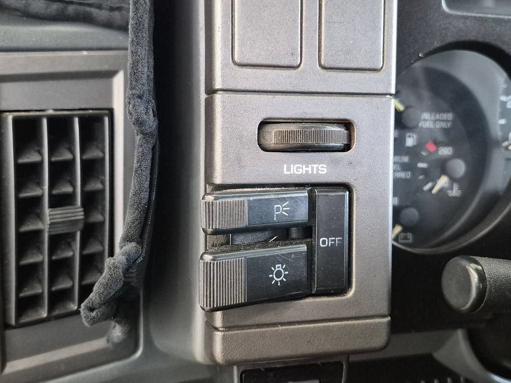 Used 1991 GMC Sonoma AWD/4WD image 18