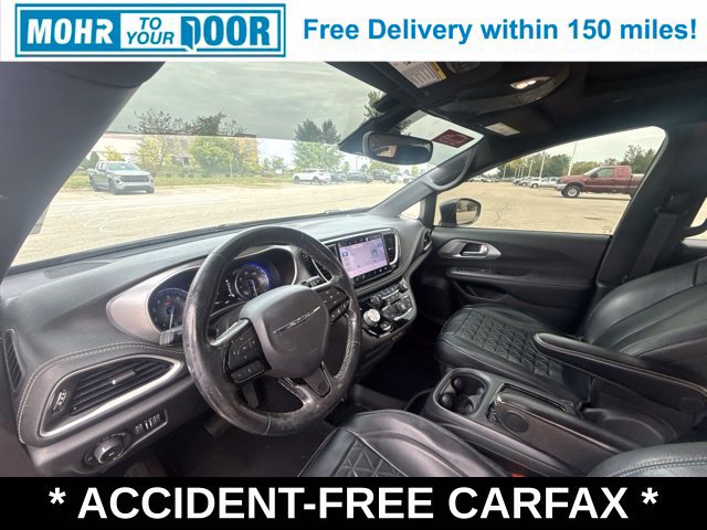 Used 2021 Chrysler Pacifica Touring-L w/ Premium & Safety Sphere Group FWD image 22