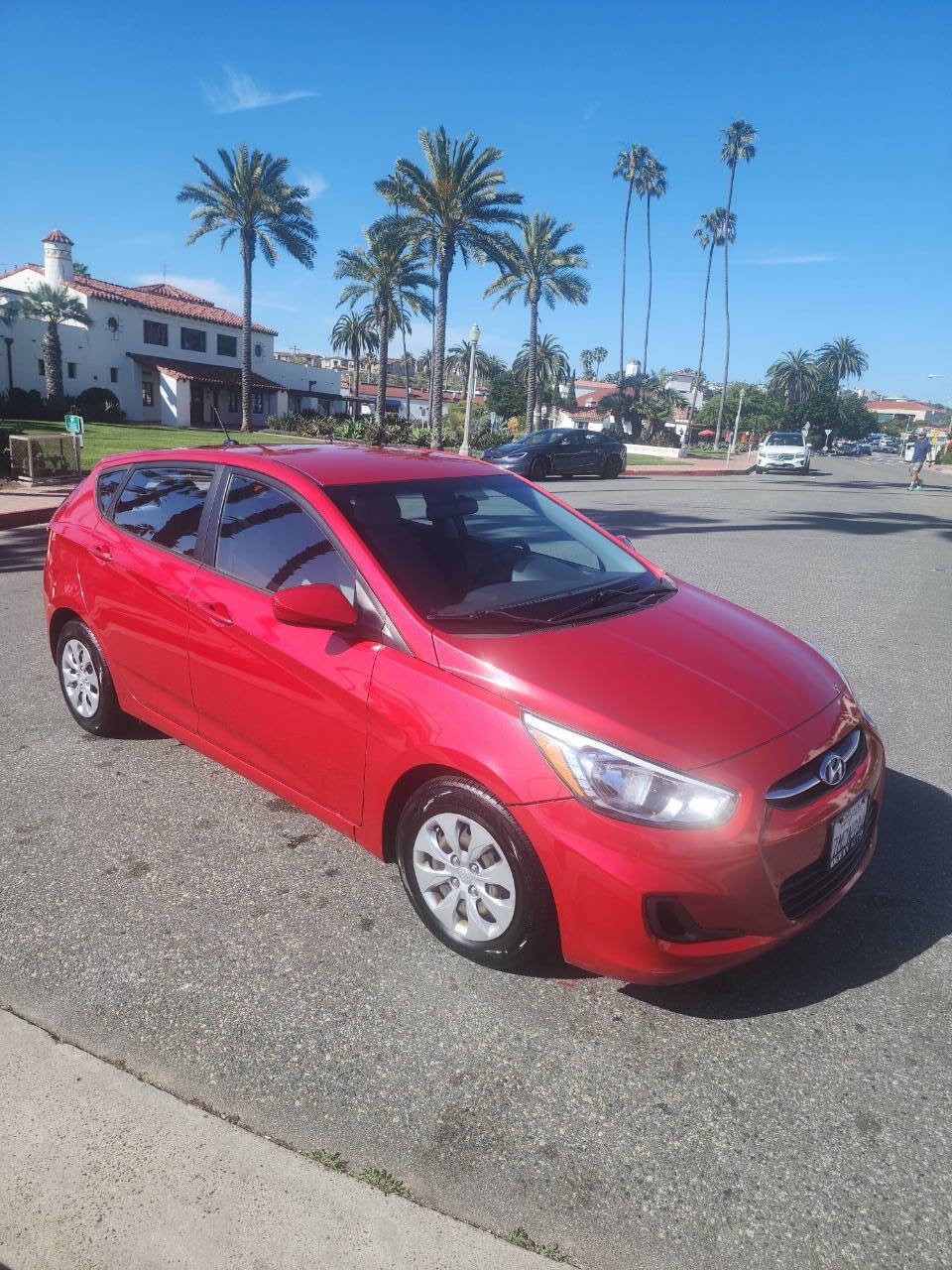Used 2016 Hyundai Accent SE FWD image 1