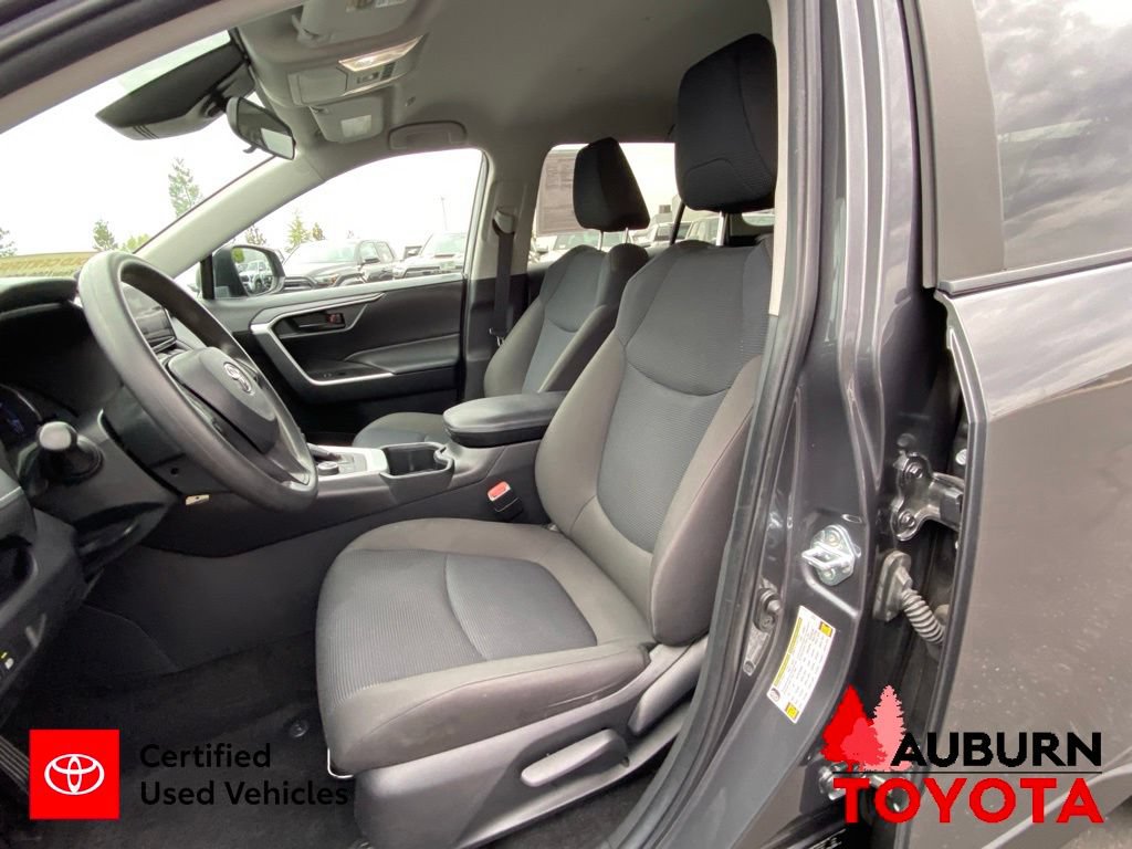 Certified 2024 Toyota RAV4 LE AWD/4WD image 30