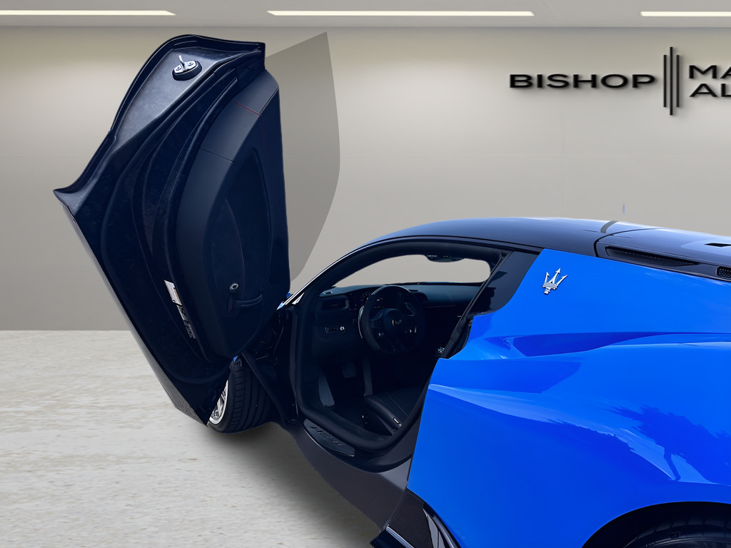 Used 2022 Maserati MC20 Coupe RWD image 28