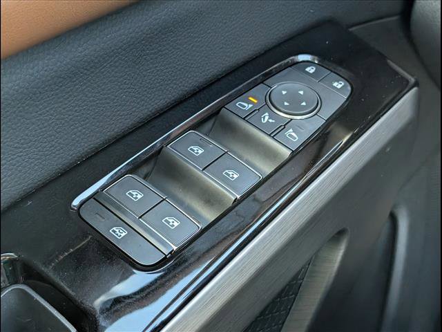 Used 2024 Nissan Pathfinder Platinum w/ Cargo Package image 24