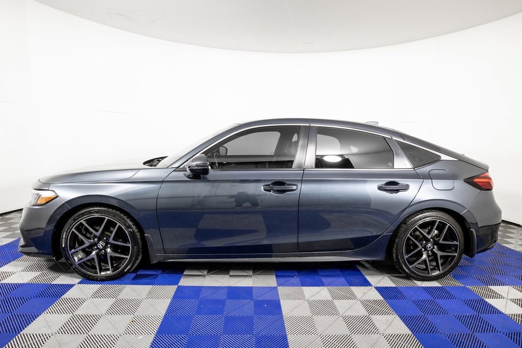 Used 2023 Honda Civic Sport Touring image 8