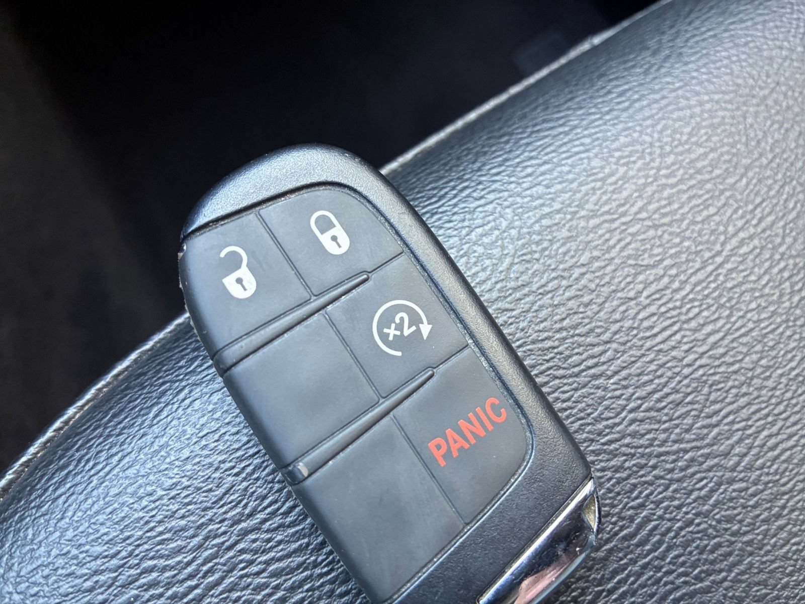 Used 2025 Jeep Compass Limited AWD/4WD image 25