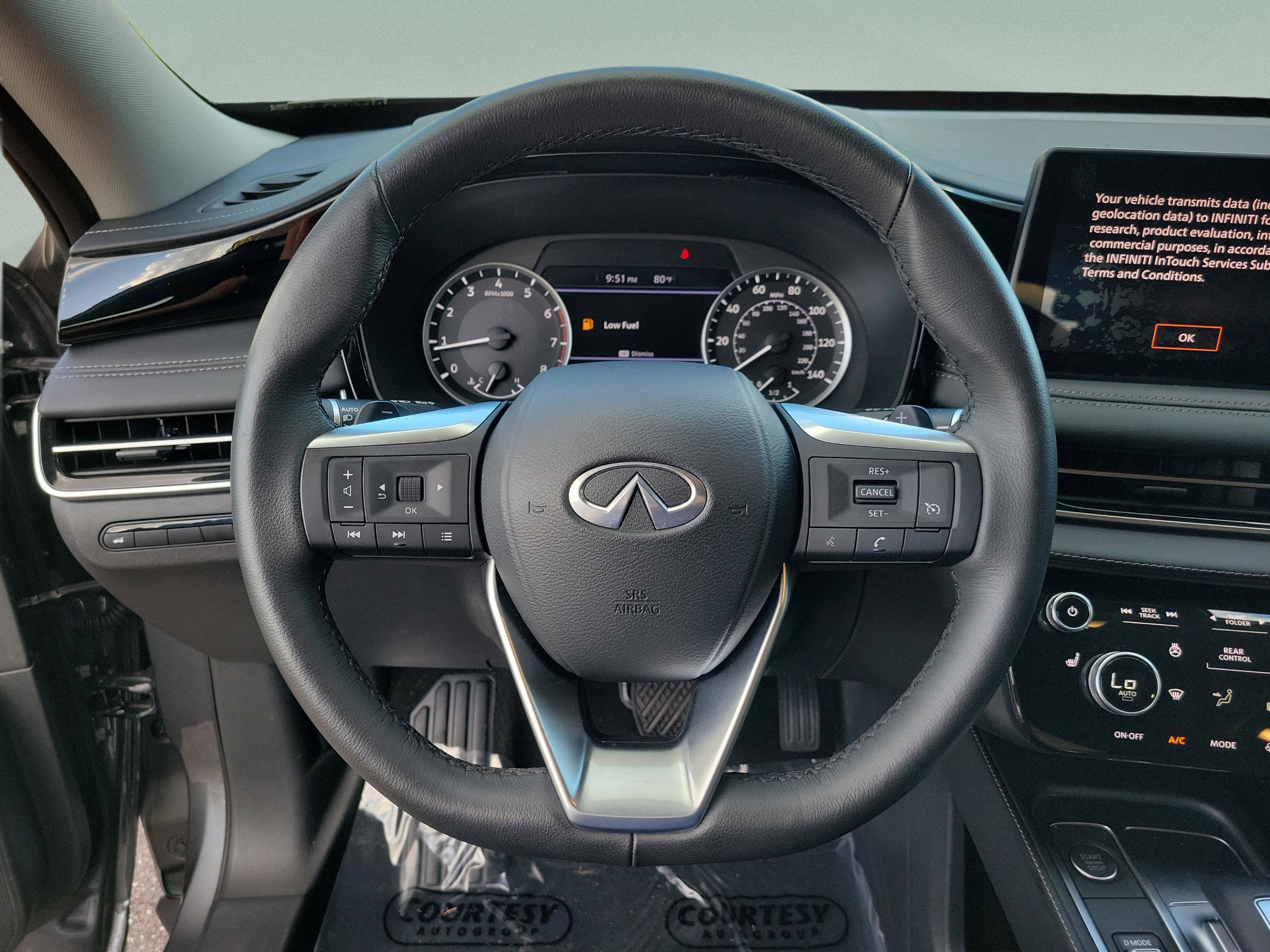 Certified 2025 INFINITI QX60 Pure image 10