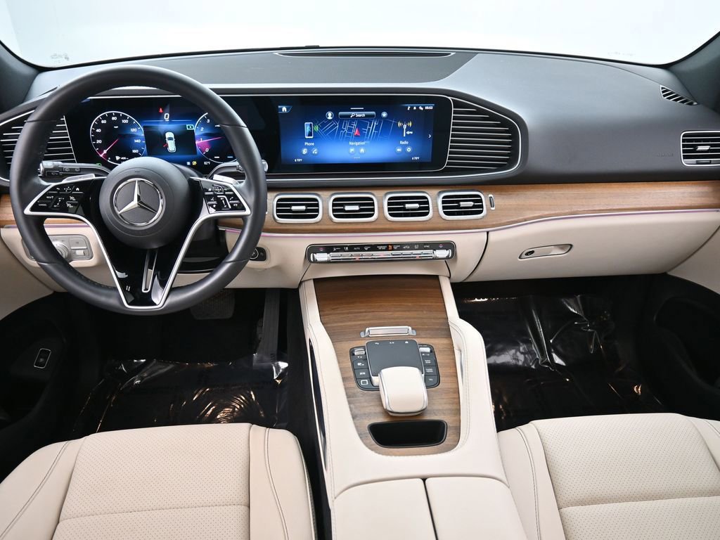 Used 2025 Mercedes-Benz GLE 350 4MATIC image 6