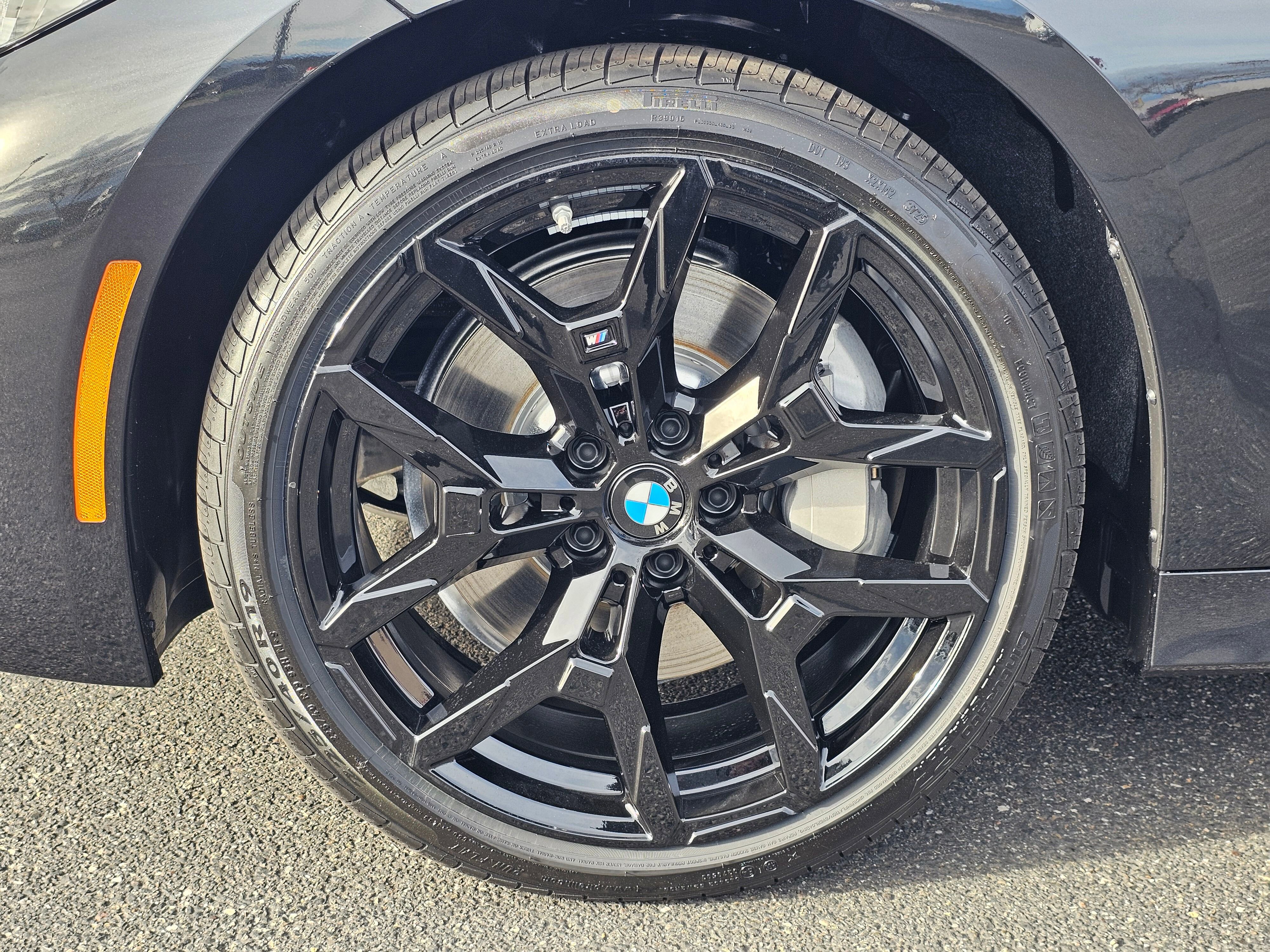 New 2026 BMW 330i xDrive Sedan w/ M Sport Package image 8