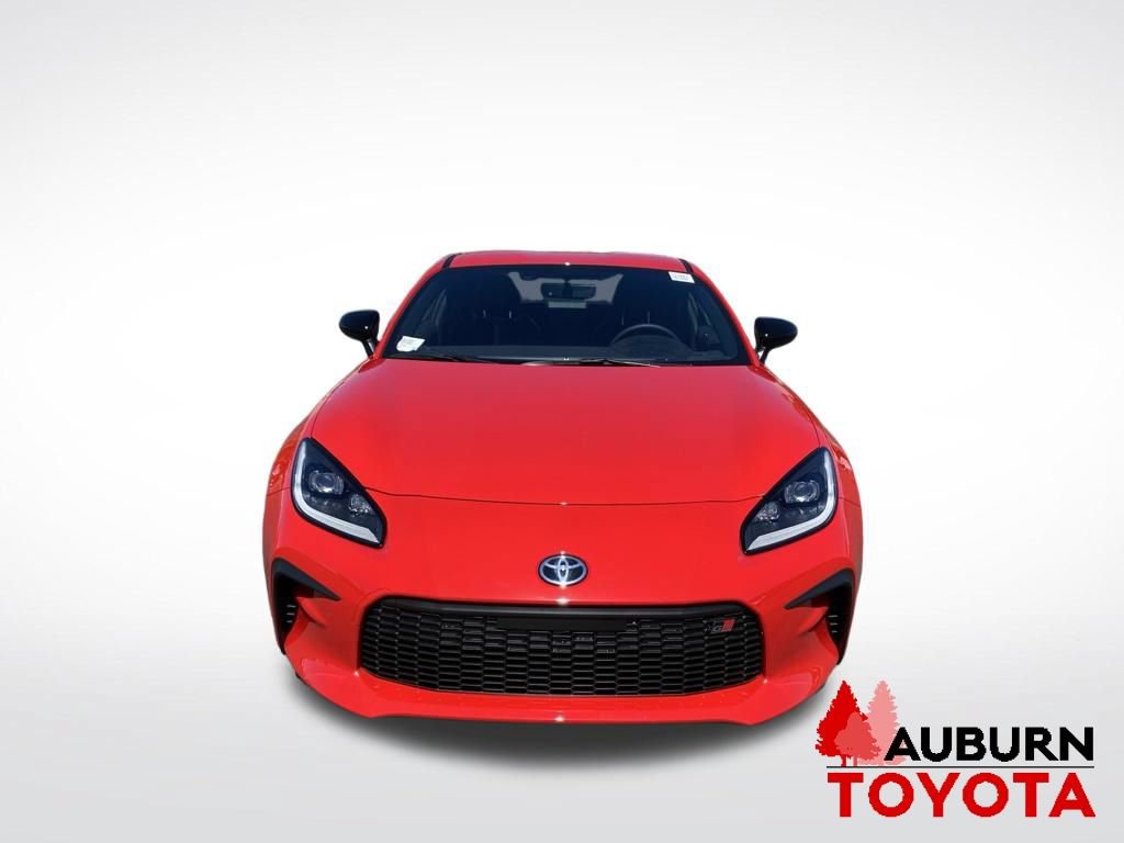 New 2026 Toyota GR86 Premium RWD image 2