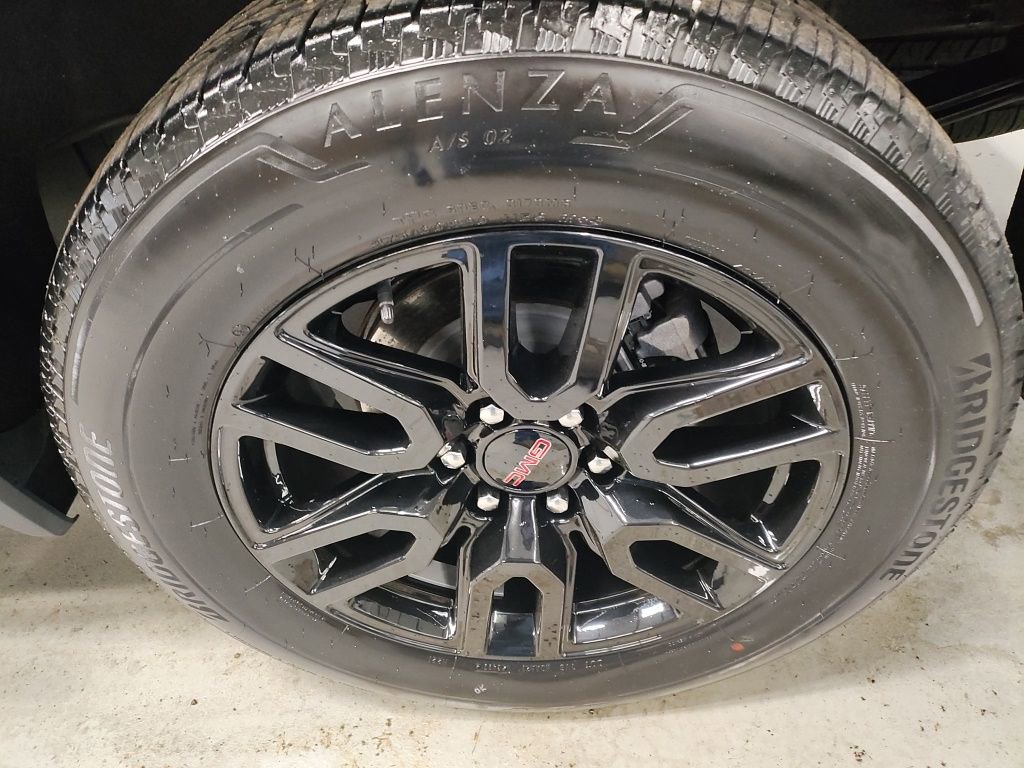 Used 2022 GMC Sierra 1500 Elevation image 18