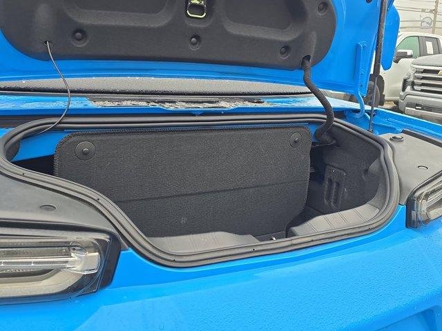 Used 2023 Chevrolet Camaro LT w/ RS Package image 8