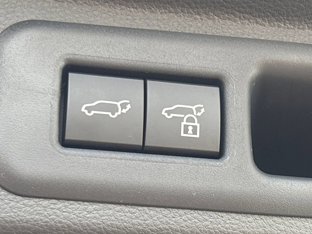 New 2026 Toyota Sequoia Platinum image 36