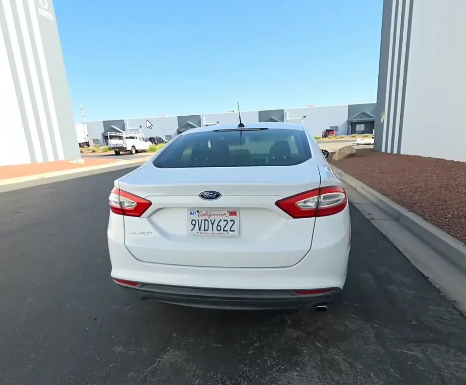 Used 2013 Ford Fusion S FWD image 2