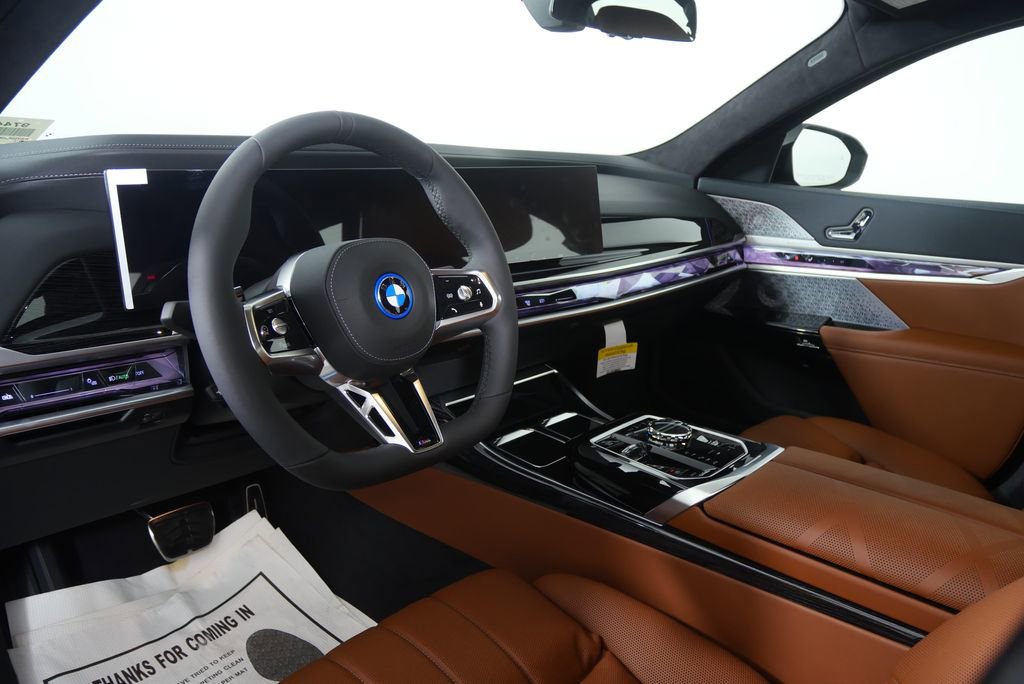 New 2026 BMW i7 xDrive60 w/ Executive Package image 13
