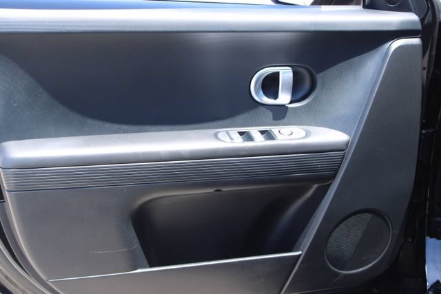 Used 2024 Hyundai Ioniq 5 SE RWD image 8