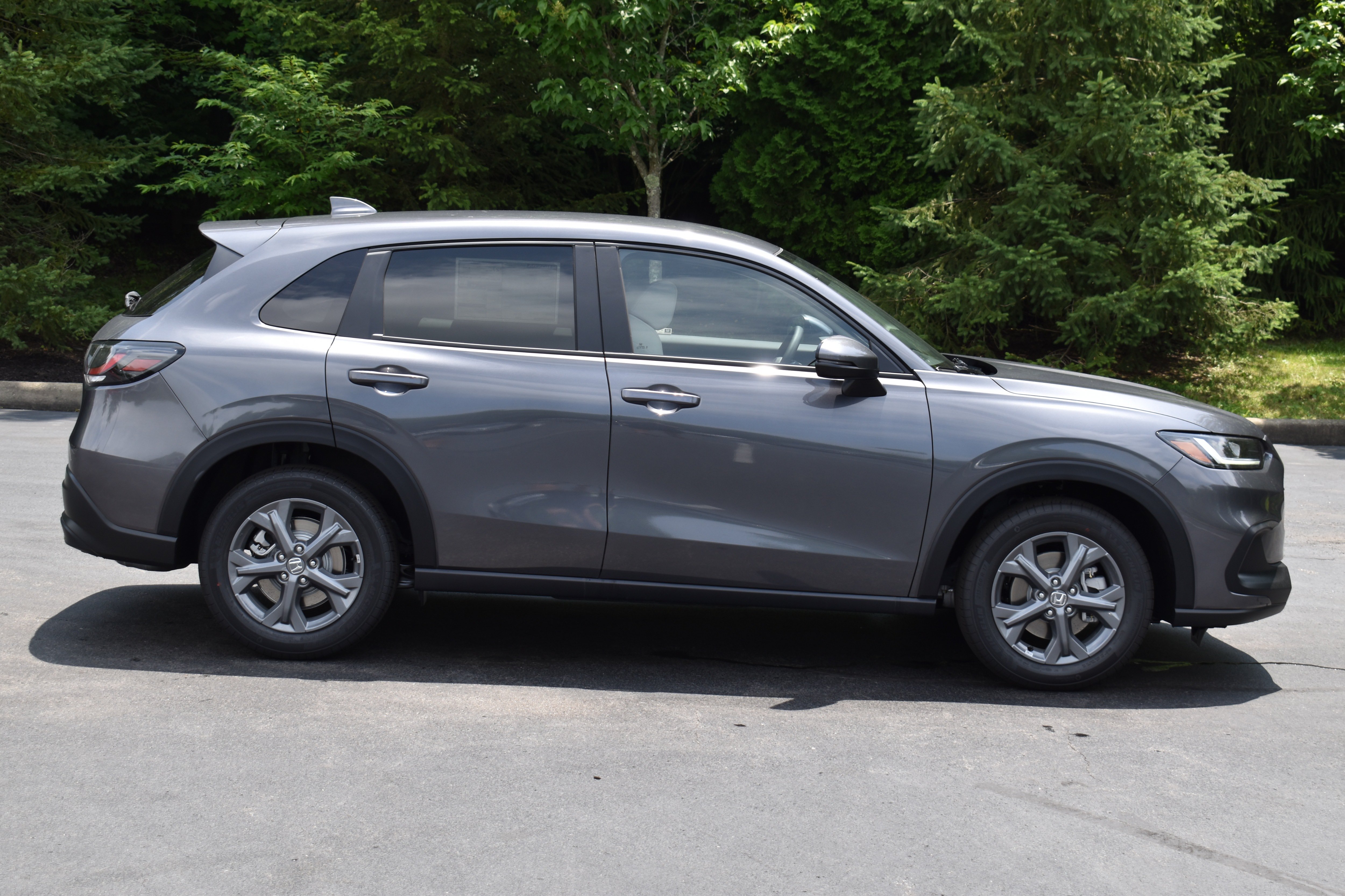 New 2027 Honda HR-V LX image 9