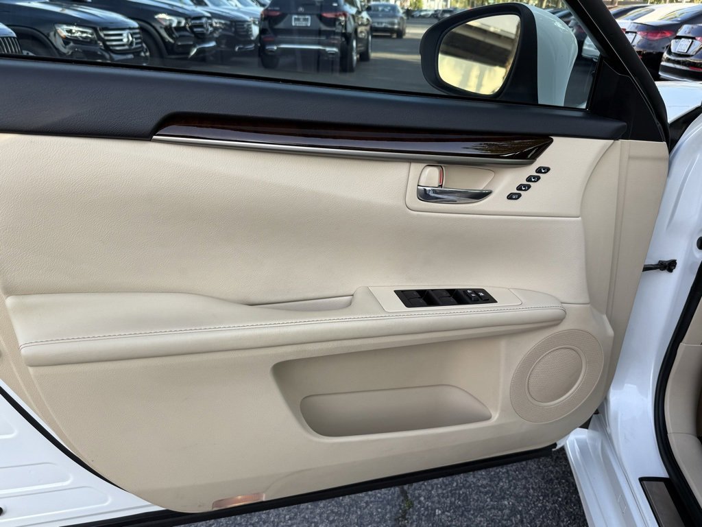 Used 2014 Lexus ES 350 image 18