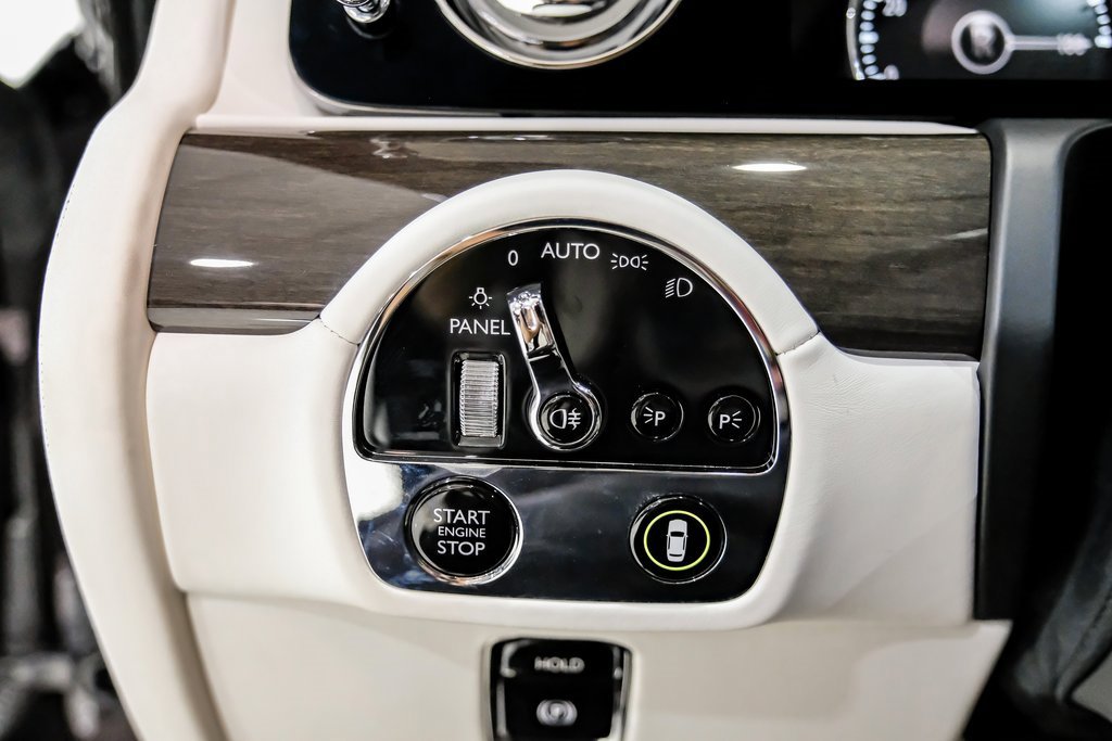 Used 2024 Rolls-Royce Ghost image 26