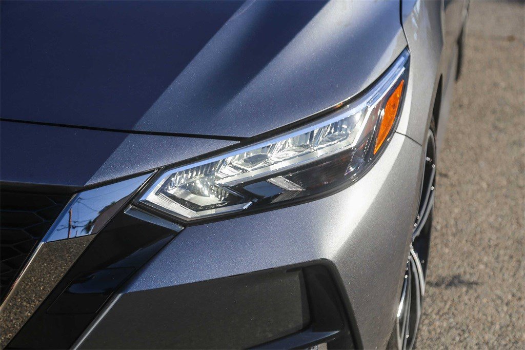 Used 2023 Nissan Sentra SR image 4