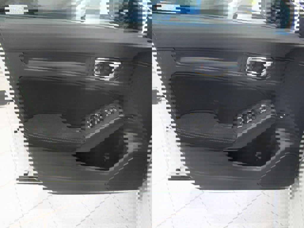 Used 2023 Honda Civic Sport image 15