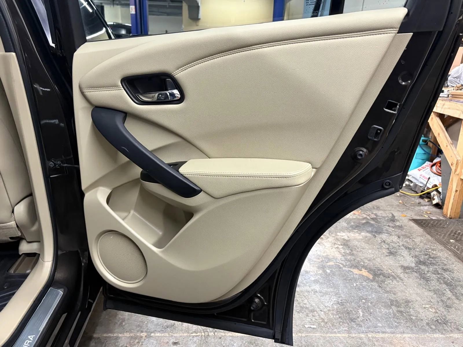 Used 2017 Acura RDX AWD w/ Advance Package image 29