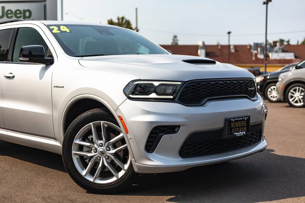 Used 2024 Dodge Durango R/T image 3