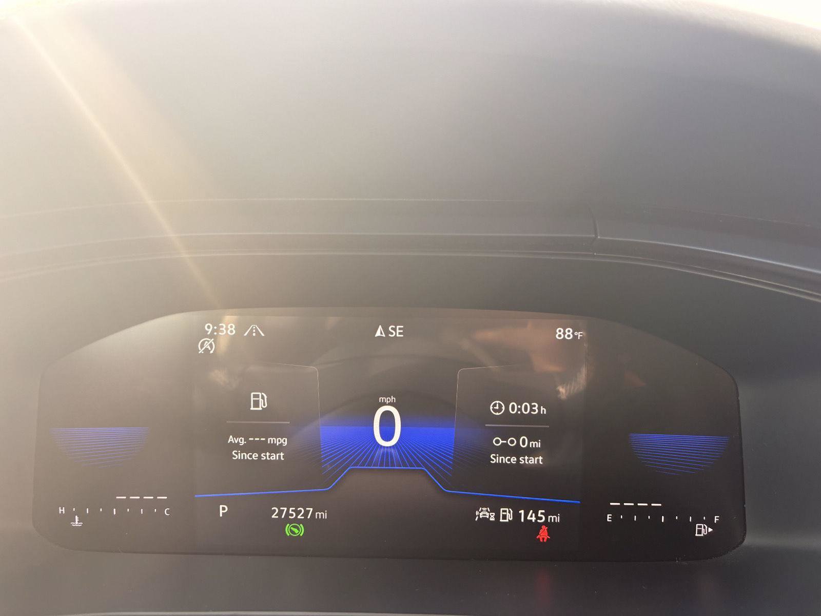 Certified 2024 Volkswagen Taos SE AWD/4WD image 2