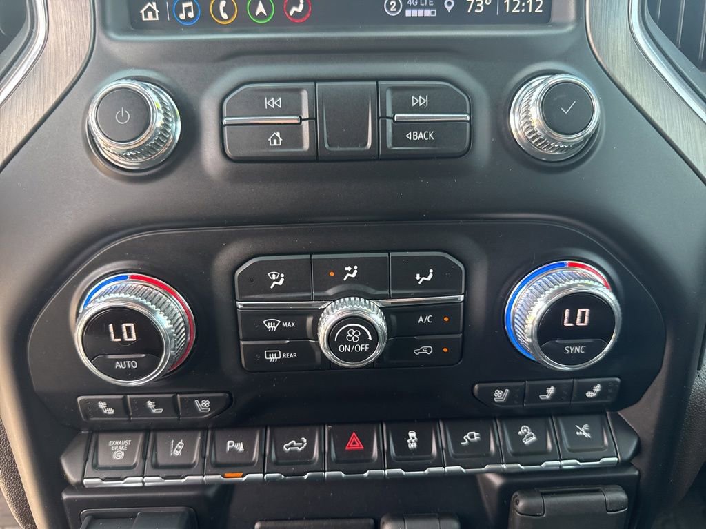 Used 2021 GMC Sierra 2500 Denali w/ Denali Ultimate Package AWD/4WD image 16