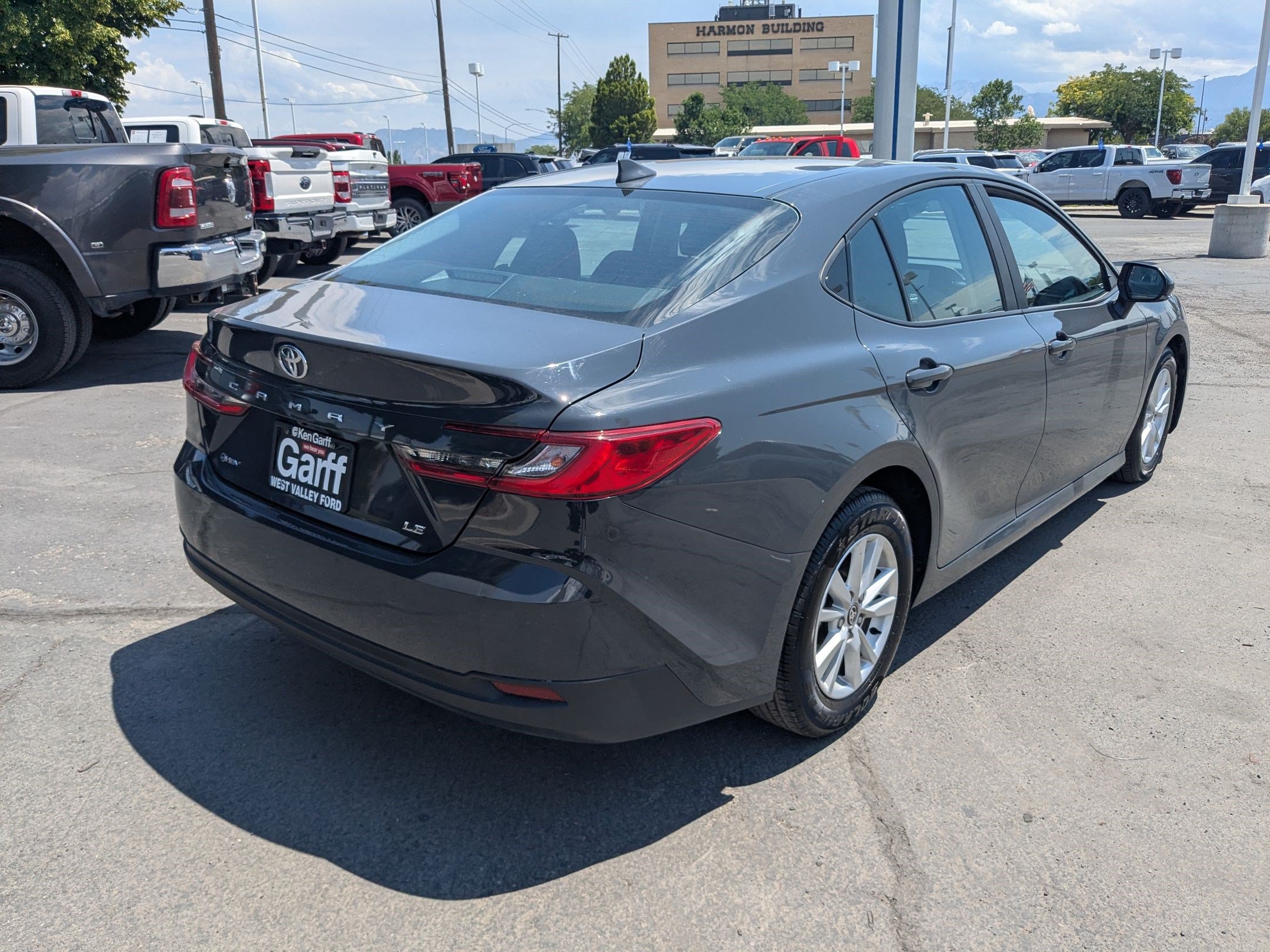 Used 2025 Toyota Camry LE FWD image 3