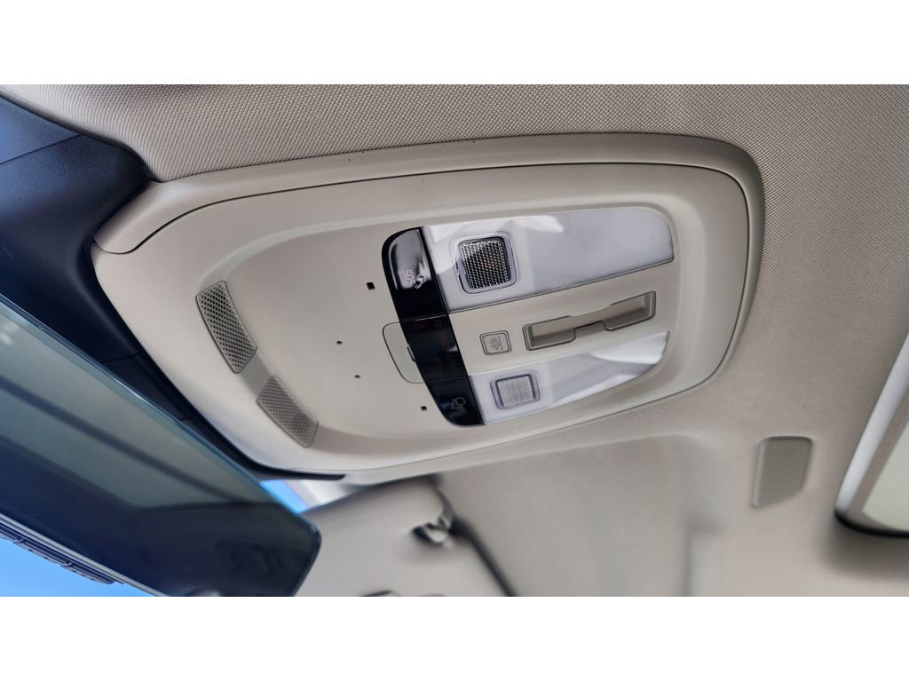 New 2026 Volvo XC60 B5 Ultra w/ Protection Package Premier image 25