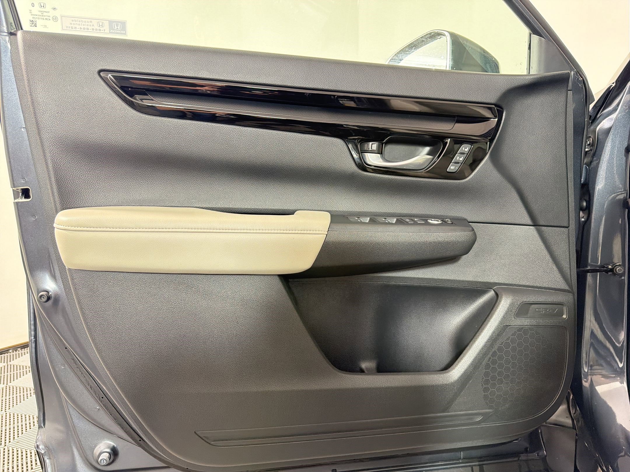 Used 2024 Honda CR-V EX-L image 18