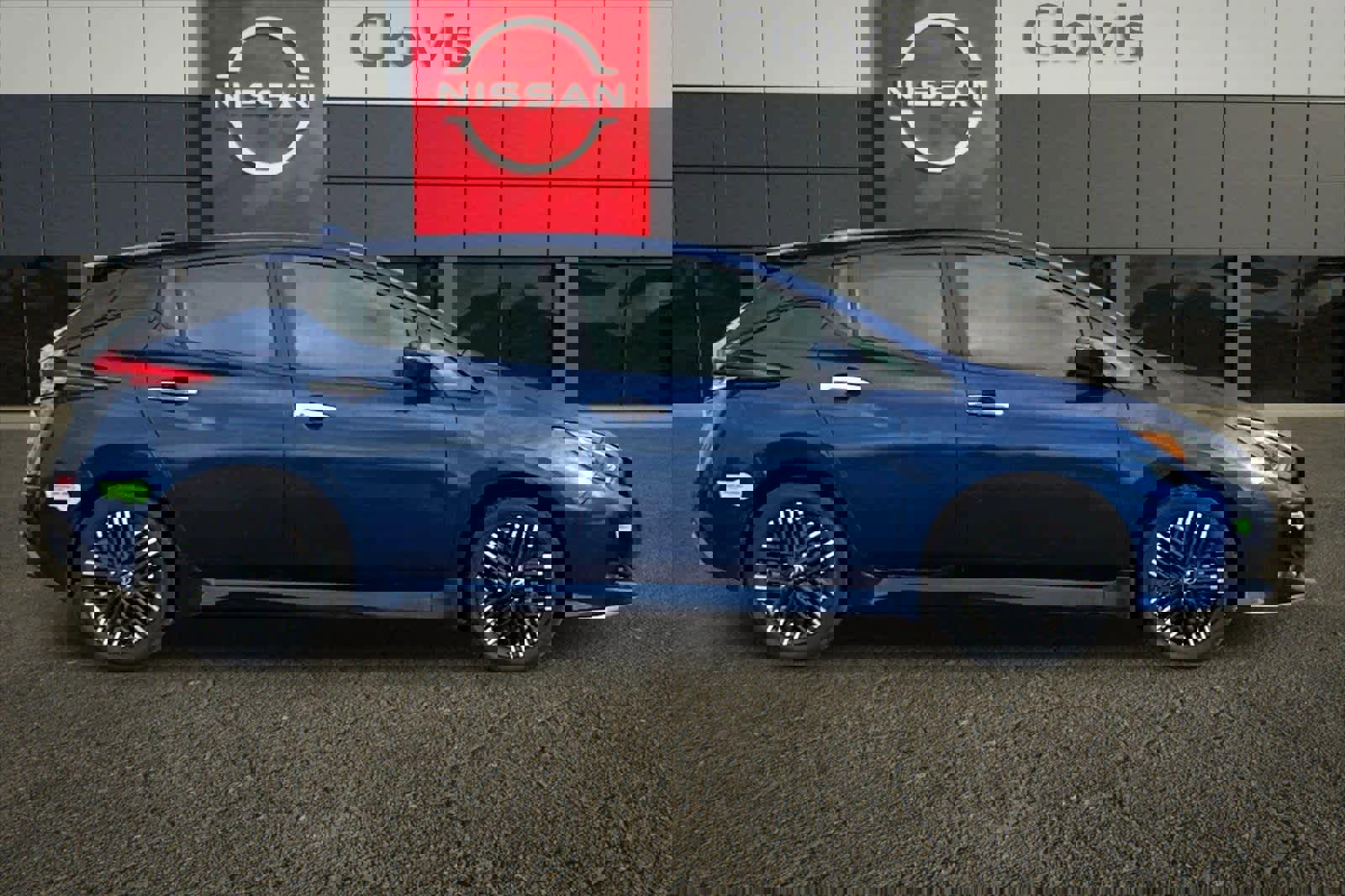 Used 2023 Nissan Leaf SV Plus image 9