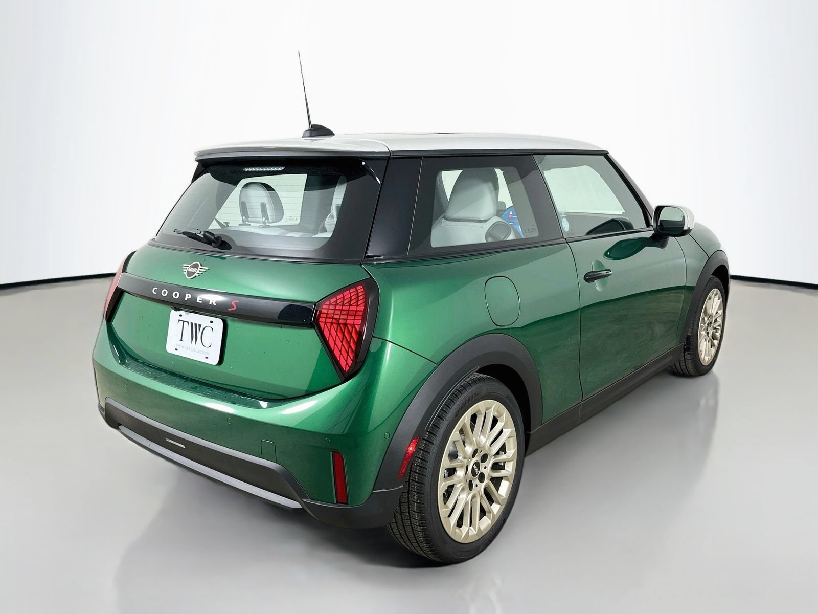 New 2026 MINI Cooper S FWD image 5
