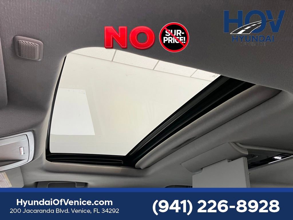 Used 2016 Chevrolet Tahoe LTZ AWD/4WD image 6